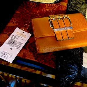 Michael Kors wallet ! Brown color